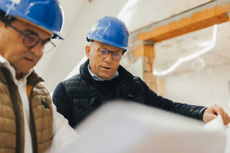 Planung und Koordination der Elektroinstallation im Bauprojekt – Baubegleitung durch Kurt Falter